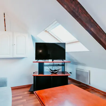 - Normandy 4 Apartment