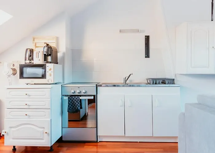 Apartment - Normandy 4 *